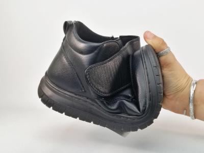 Chaussures montantes homme pas cher confortables noires à scratch SWEET'R gusteau pieds larges