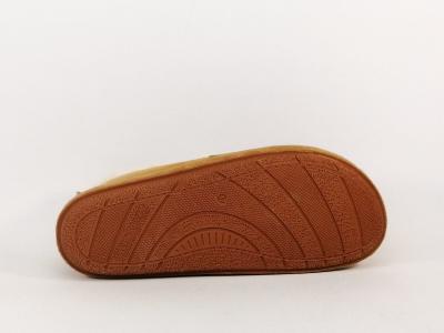 Pantoufles femme originales et confortables camel fourrées OUF! tiche chausson de qualité
