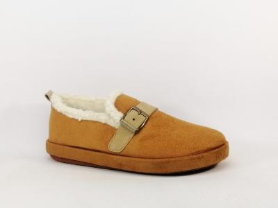 Pantoufles femme originales et confortables camel fourrées OUF! tiche chausson de qualité