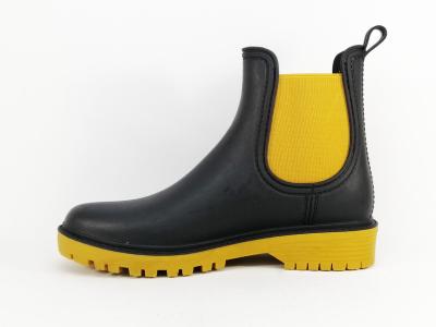 Bottine de pluie femme originale chic et confortable MORAN'S xadoue pvc noir jaune à pas cher