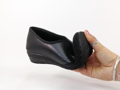 Pantoufle femme compensée noire tendance à pas cher ZEL'S 3221 souple