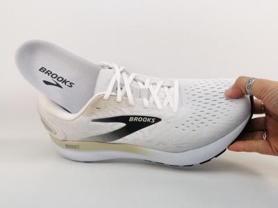 Chaussure running homme destockage BROOKS ghost 16 blanc confortable à pas cher