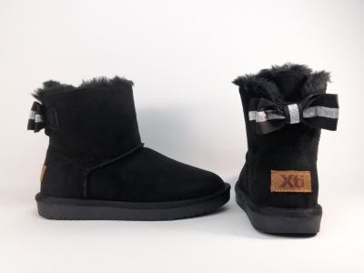 Boots fourre noire fillette femme confortable et tendance destockage XTi 57329  pas cher