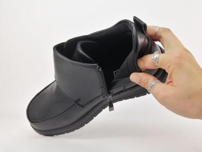 Chaussures montantes homme pas cher confortables noires à scratch SWEET'R gusteau pieds larges