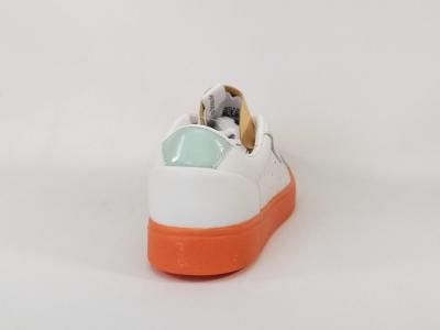 Basket ADIDAS sleek cuir blanc orange femme en destockage à pas cher