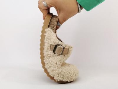 Sabot femme cuir confort et original aspect laine MORAN'S melon